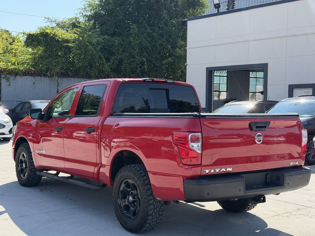Used 2020 Nissan Titan S w/ S Utility Package AWD/4WD image 7