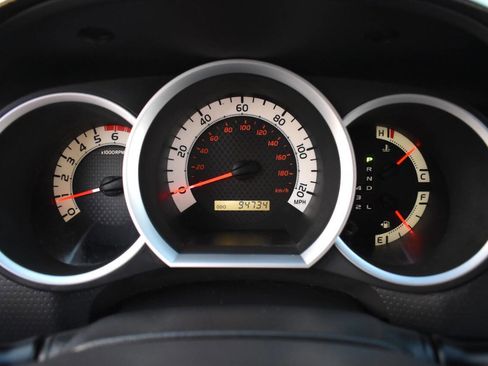 Used 2013 Toyota Tacoma PreRunner w/ SR5 Pkg RWD image 48