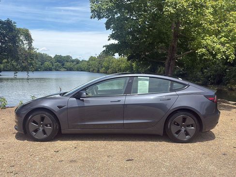 Used 2023 Tesla Model 3 Standard Range RWD image 10