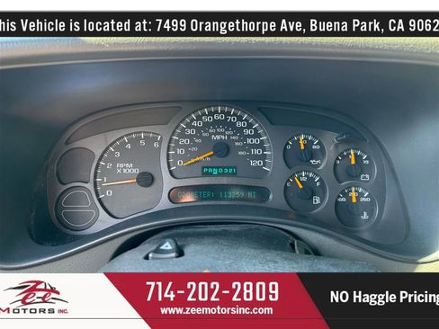 Used 2004 Chevrolet Suburban LT w/ Preferred Equipment Group image 29