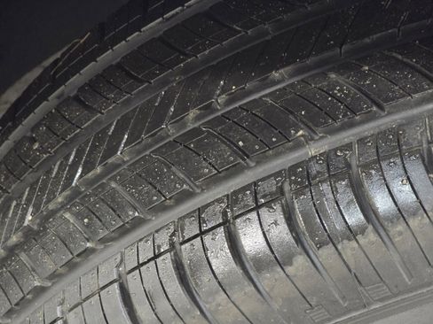 Used 2024 GMC Terrain Denali w/ Denali Premium Package image 13