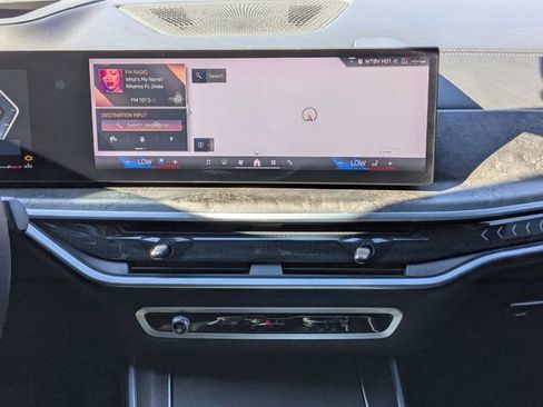 Used 2024 BMW X5 sDrive40i image 19