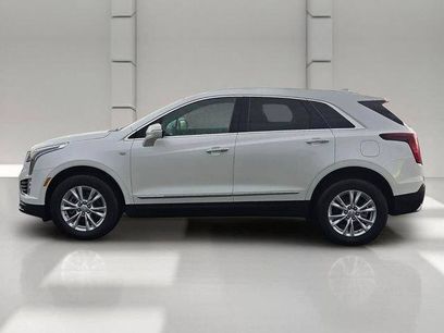 New 2026 Cadillac XT5 Luxury