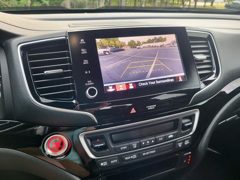 Certified 2023 Honda Ridgeline Black Edition image 17