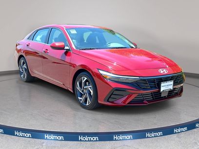Used 2025 Hyundai Elantra SEL