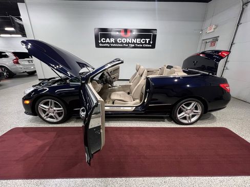 Used 2011 Mercedes-Benz E 550 E 550 w/ Premium 2 Pkg image 58