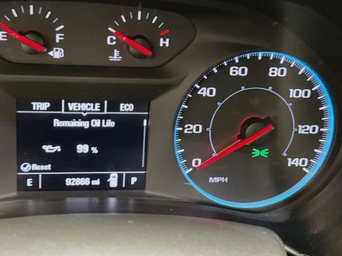 Used 2020 Chevrolet Equinox LS w/ LS Convenience Package image 12