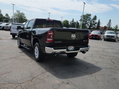 Used 2023 RAM 1500 Laramie AWD/4WD image 6