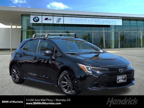 Used 2025 Toyota Corolla SE w/ SE Package FWD image 1