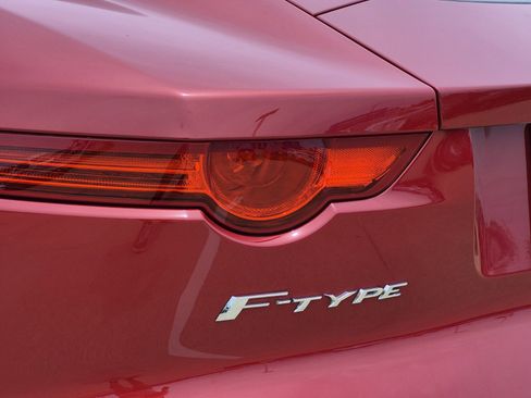 Used 2017 Jaguar F-TYPE R AWD/4WD image 11