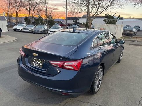 Used 2021 Chevrolet Malibu LT image 8
