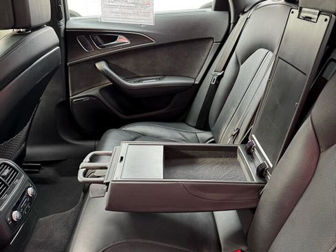 Used 2016 Audi S6 Prestige w/ Prestige Package image 21