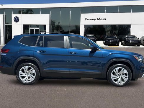 Used 2023 Volkswagen Atlas SE FWD image 3