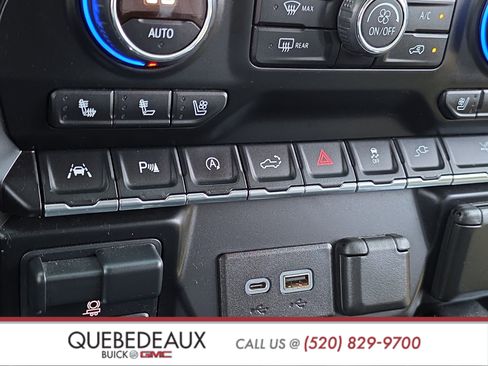 Used 2019 Chevrolet Silverado 1500 High Country w/ Technology Package image 21