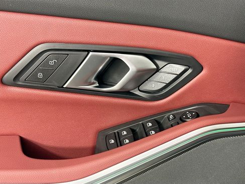 New 2026 BMW 330i Sedan w/ M Sport Package image 17
