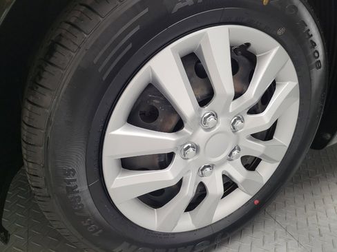 Used 2018 Kia Forte LX image 30