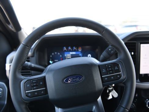 New 2026 Ford F150 XLT w/ XLT Chrome Appearance Package AWD/4WD image 22