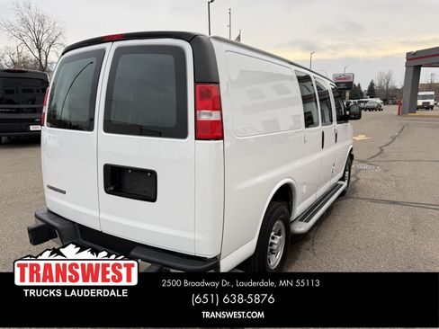 Used 2024 Chevrolet Express 2500 w/ Driver Convenience Package image 13