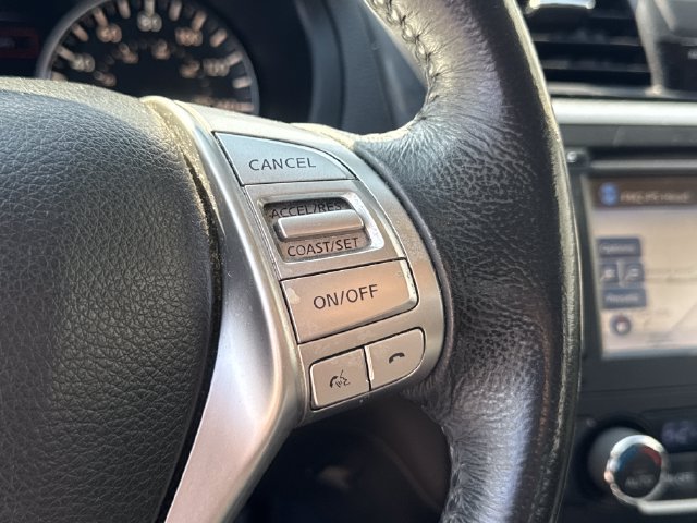 Used 2016 Nissan Altima 2.5 SV w/ Convenience Package FWD image 25