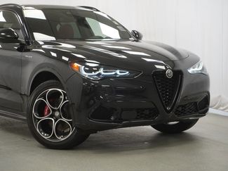 Used 2024 Alfa Romeo Stelvio Veloce AWD/4WD video 3
