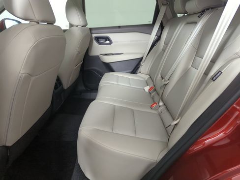 Used 2023 Nissan Rogue SV w/ SV Premium B Package FWD image 20