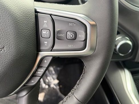 New 2026 RAM 1500 Big Horn AWD/4WD image 18