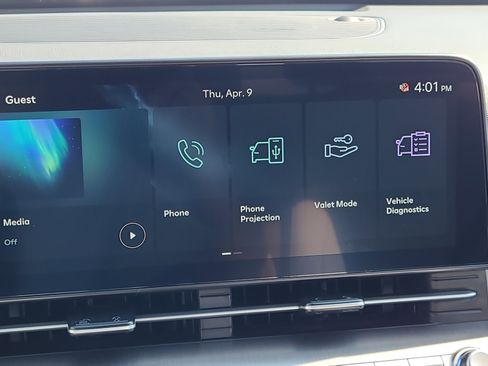 Used 2025 Hyundai Kona SEL FWD image 20