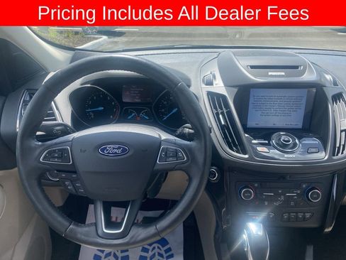 Used 2018 Ford Escape Titanium FWD image 14