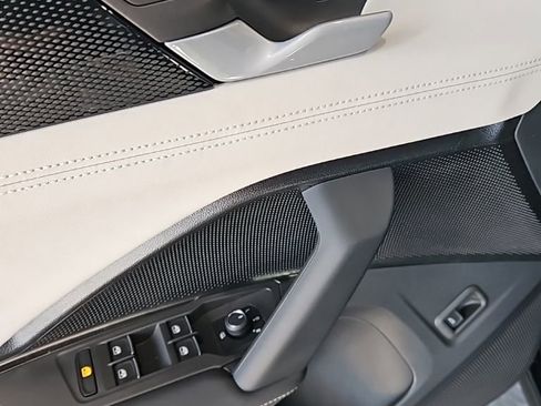 New 2026 Volkswagen Tiguan SE AWD/4WD image 27