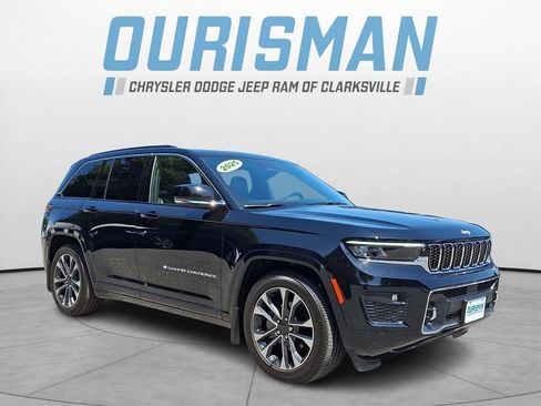 Certified 2025 Jeep Grand Cherokee Overland w/ Trailer Tow Package AWD/4WD image 1
