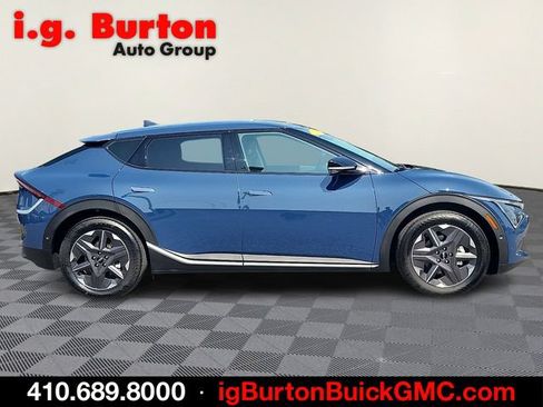 Used 2025 Kia EV6 Light w/ Light LR Technology Package AWD/4WD image 7