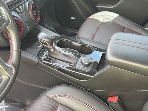 Used 2019 Chevrolet Blazer RS AWD/4WD image 22
