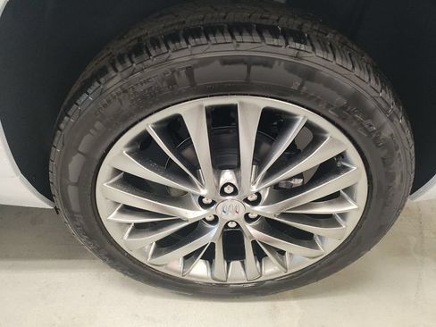 New 2026 Buick Enclave Avenir w/ Super Cruise Package FWD image 19