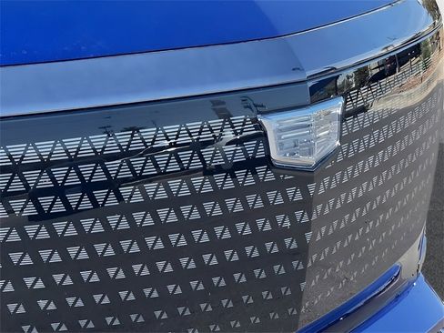 New 2026 Cadillac Vistiq Sport w/ LPO, Floor Liner Package image 7