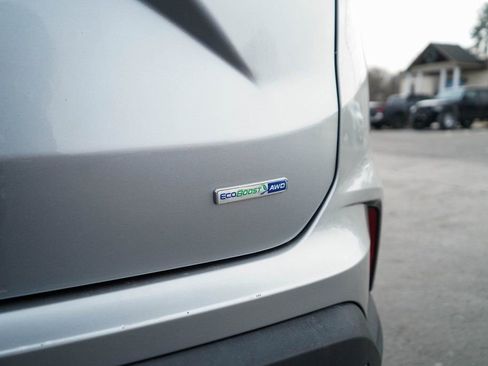 Used 2020 Ford Edge SE image 31