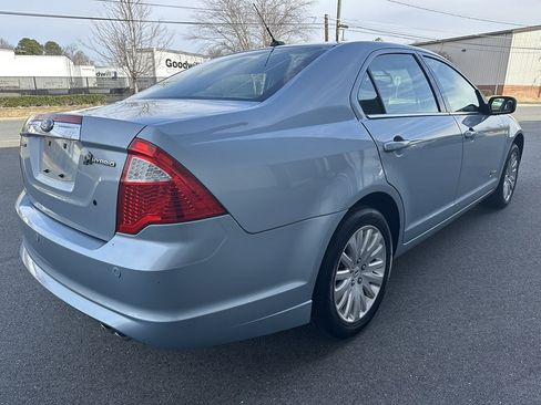 Used 2010 Ford Fusion Hybrid image 5