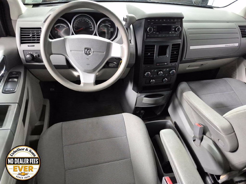 Used 2008 Dodge Grand Caravan SE FWD image 10