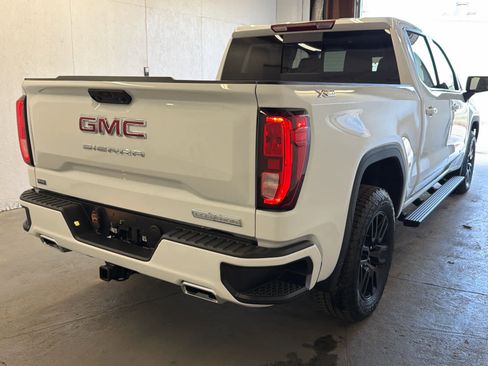 New 2026 GMC Sierra 1500 Elevation image 5