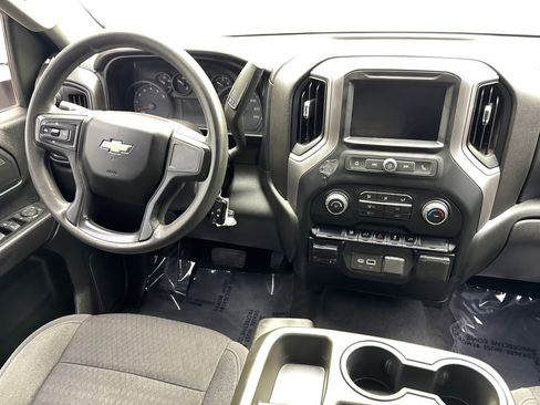 Used 2022 Chevrolet Silverado 2500 Custom w/ Custom Convenience Package AWD/4WD image 52