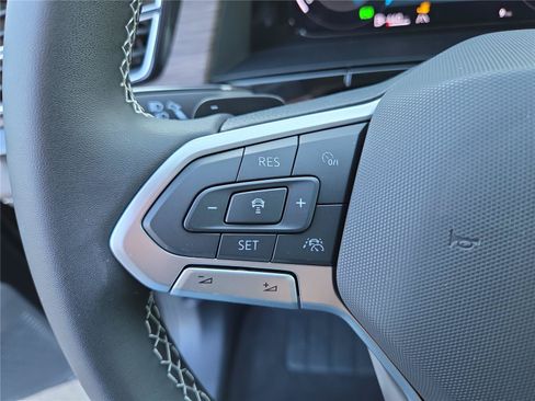 New 2026 Volkswagen Atlas SEL AWD/4WD image 17