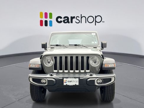 Used 2023 Jeep Wrangler Unlimited Sahara w/ Cold Weather Group AWD/4WD image 8