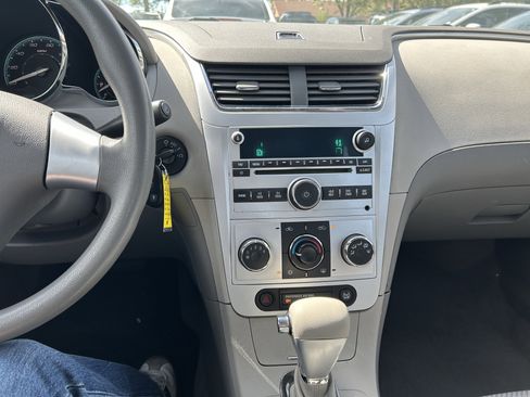 Used 2008 Chevrolet Malibu LS image 20