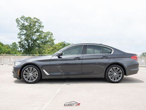 Used 2020 BMW 530i xDrive w/ Convenience Package AWD/4WD image 4