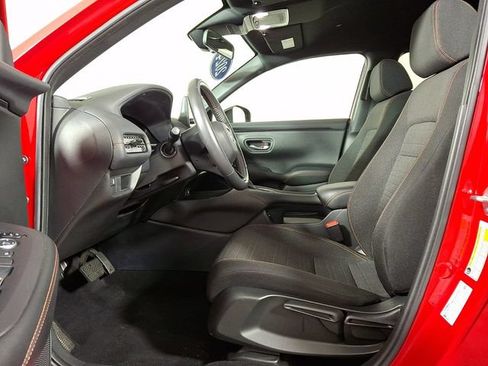 Used 2024 Honda HR-V Sport image 15