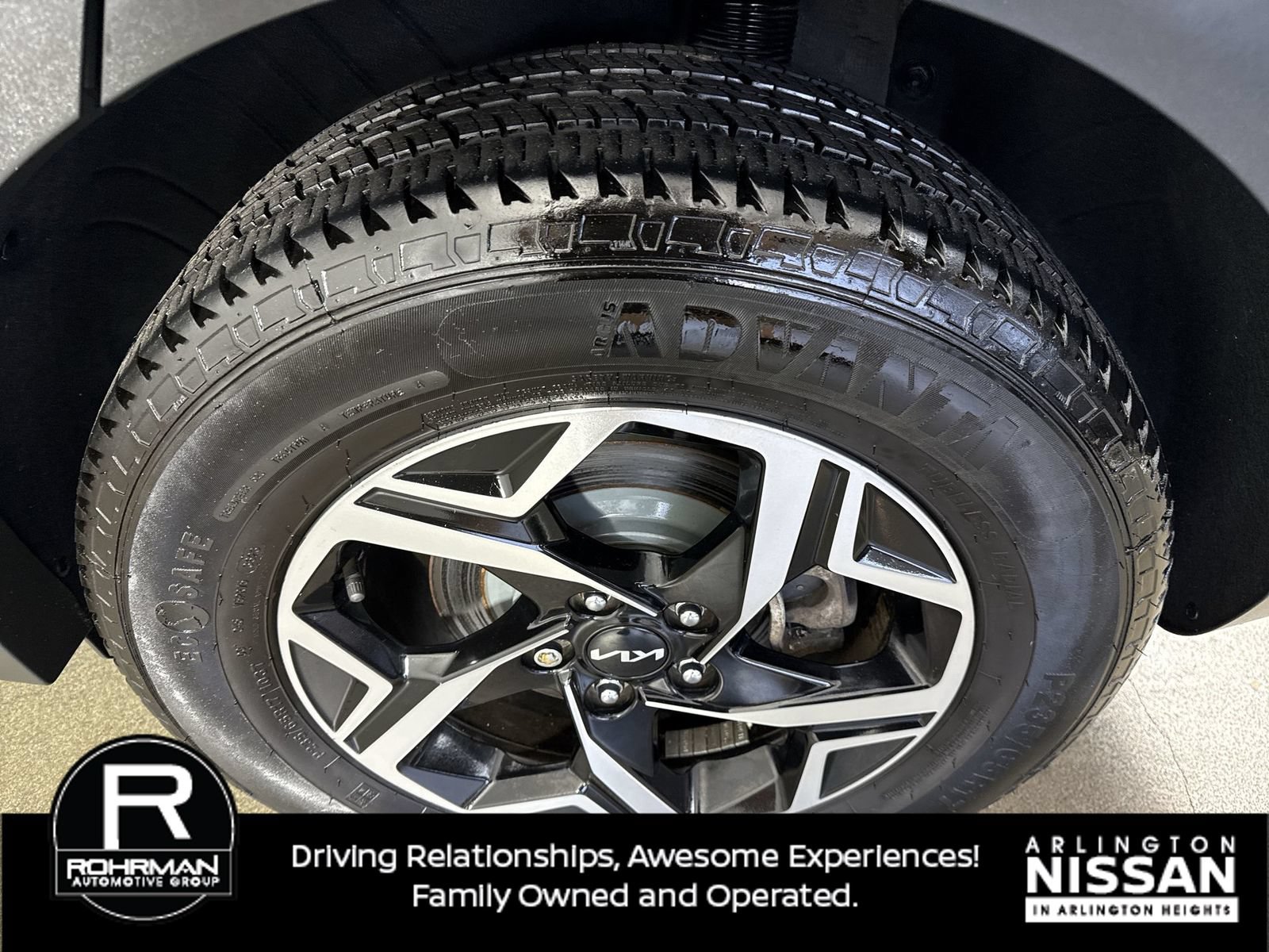 Used 2023 Kia Sportage LX AWD/4WD image 5