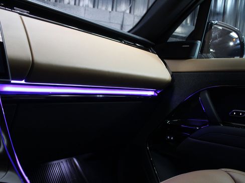 Used 2023 Land Rover Range Rover Sport SE Dynamic image 65