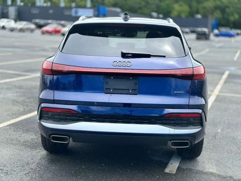 Used 2025 Audi Q5 Premium w/ Convenience Package AWD/4WD image 5