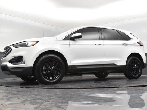 Used 2024 Ford Edge SEL w/ Convenience Package AWD/4WD image 28