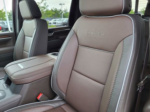 New 2026 GMC Sierra 2500 Denali w/ Technology Package image 19