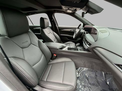 Used 2026 Cadillac CT5 Premium Luxury w/ Technology Package AWD/4WD image 14